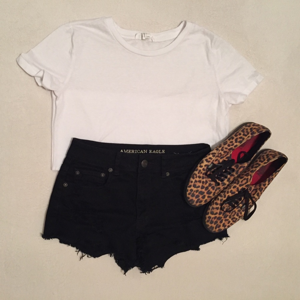 Black Distressed American Eagle High Rise Shorts